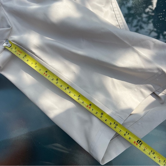 Adidas Mens Climalite Golf Shorts Flat Front Beige Size 30 - Picture 6 of 8